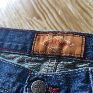 Guys Red Camel Jeans. 34 in waist and 32 in length. Not wore much. .